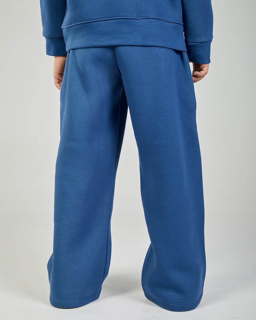 blue pants boys